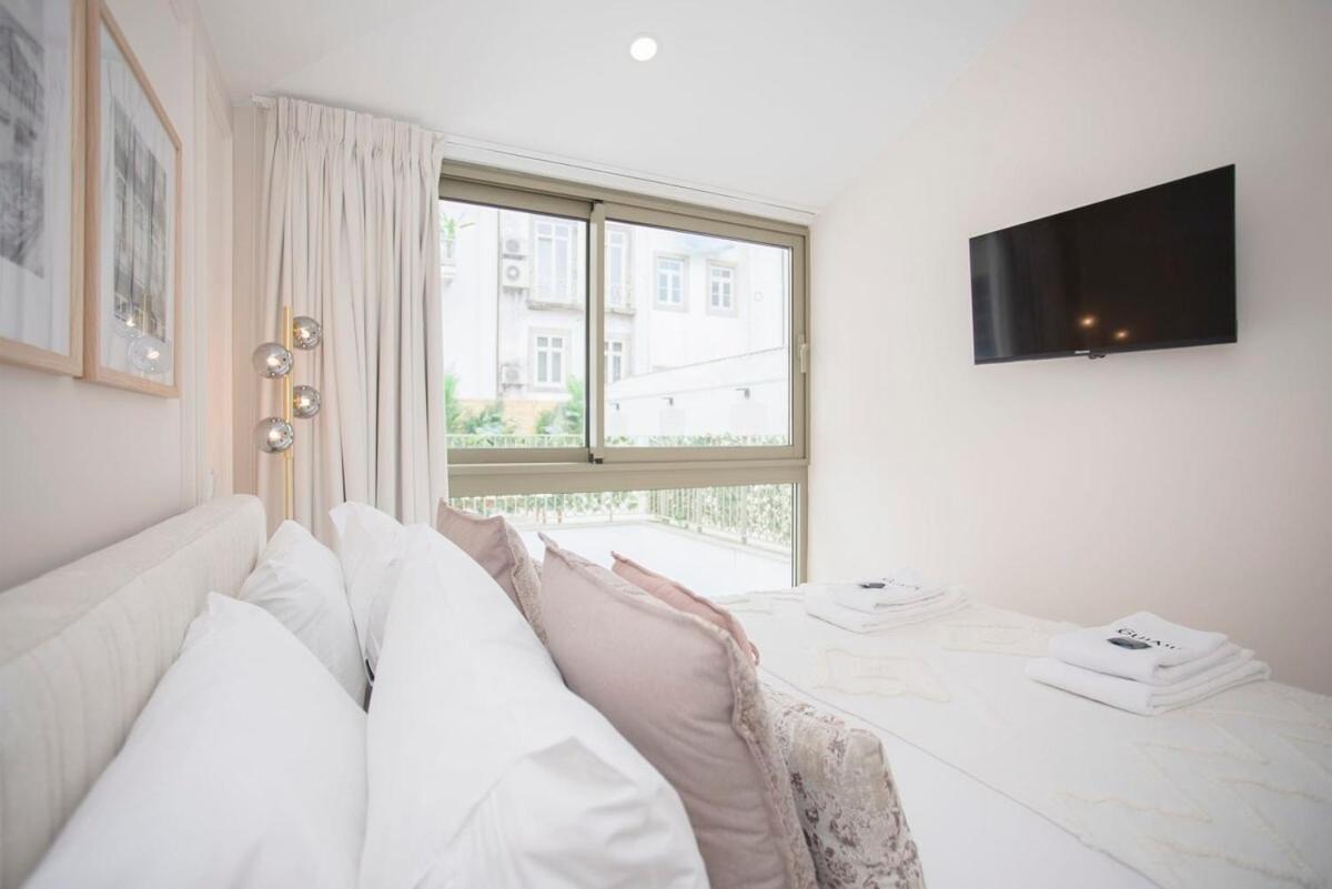 Апартаменты Liiiving In Porto - Soho Urban Retreat Экстерьер фото