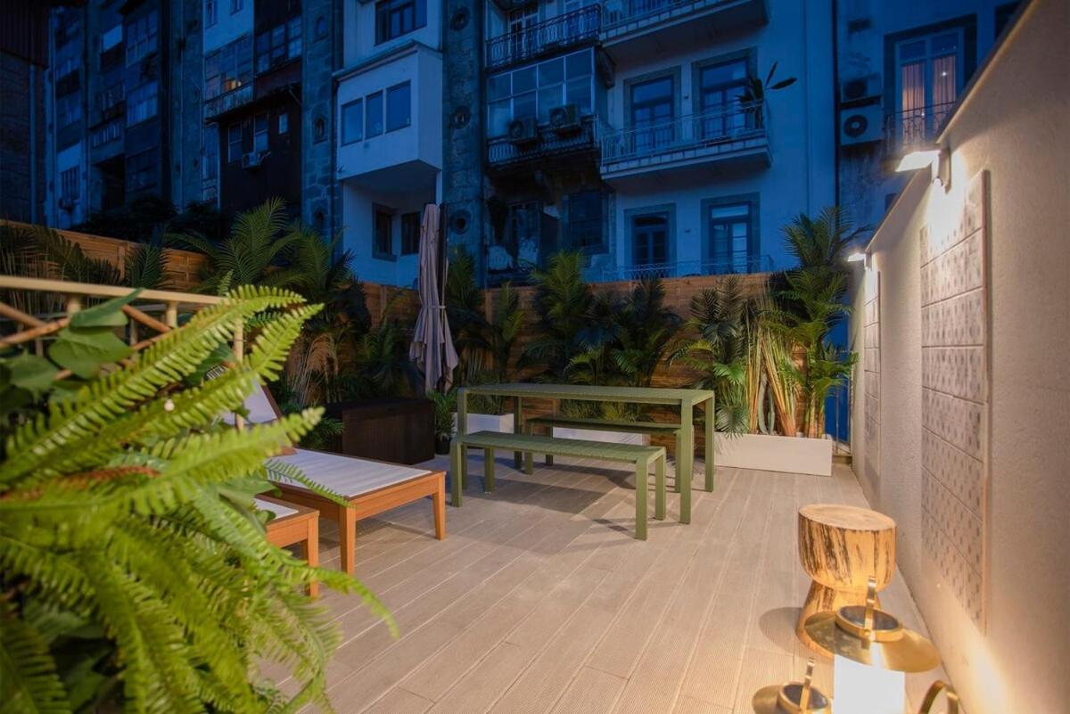 Апартаменты Liiiving In Porto - Soho Urban Retreat Экстерьер фото